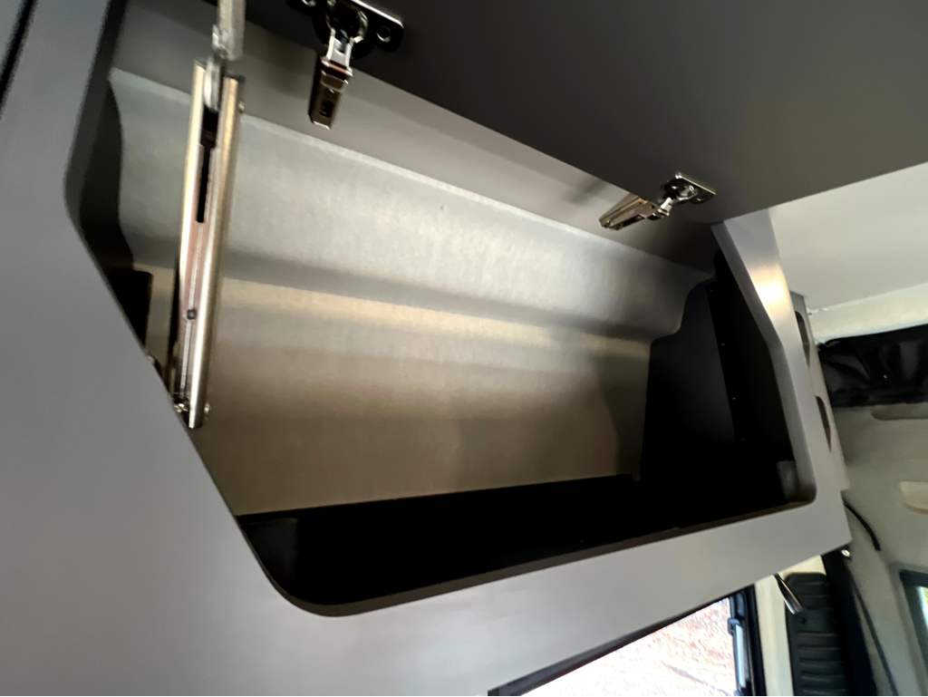 2027 GRAND DESIGN LINEAGE SERIESVP LVP2 - Image 20