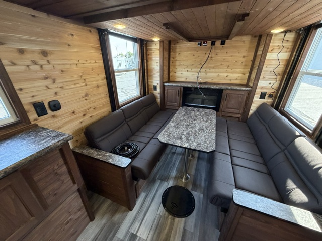 2027 ICE CASTLE RV EXTREME III 8X21 - Image 20