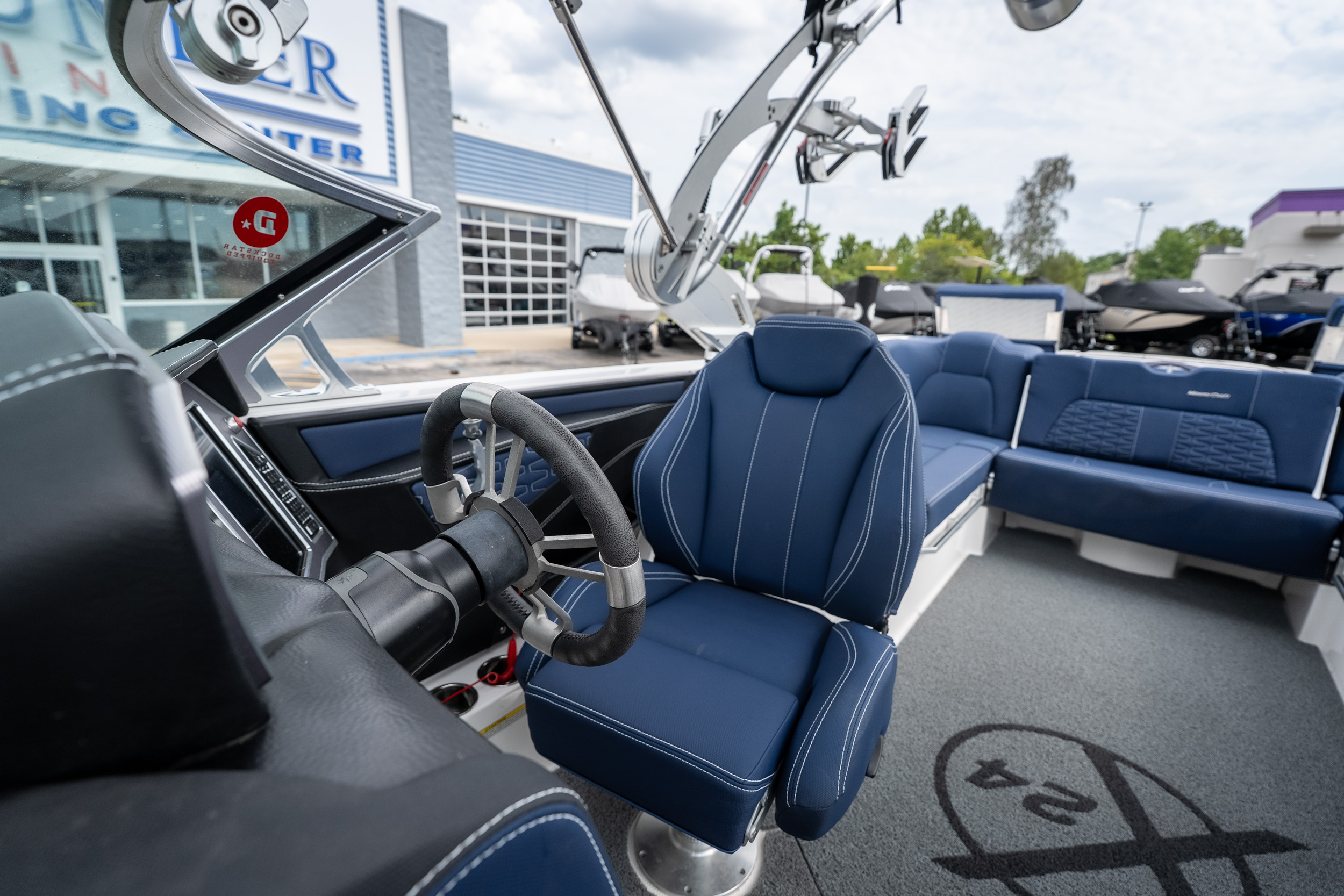 2021 MasterCraft X24 - Image 41