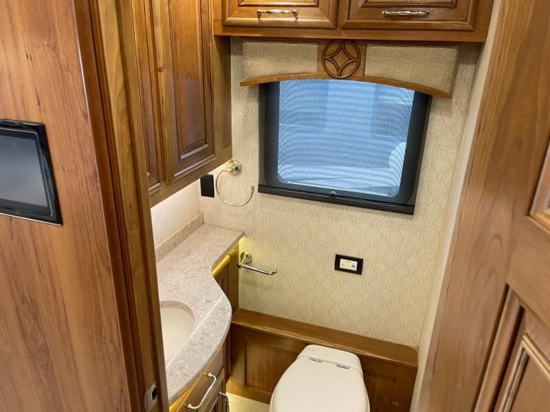 2019 Entegra Coach Cornerstone 45W - Image 16