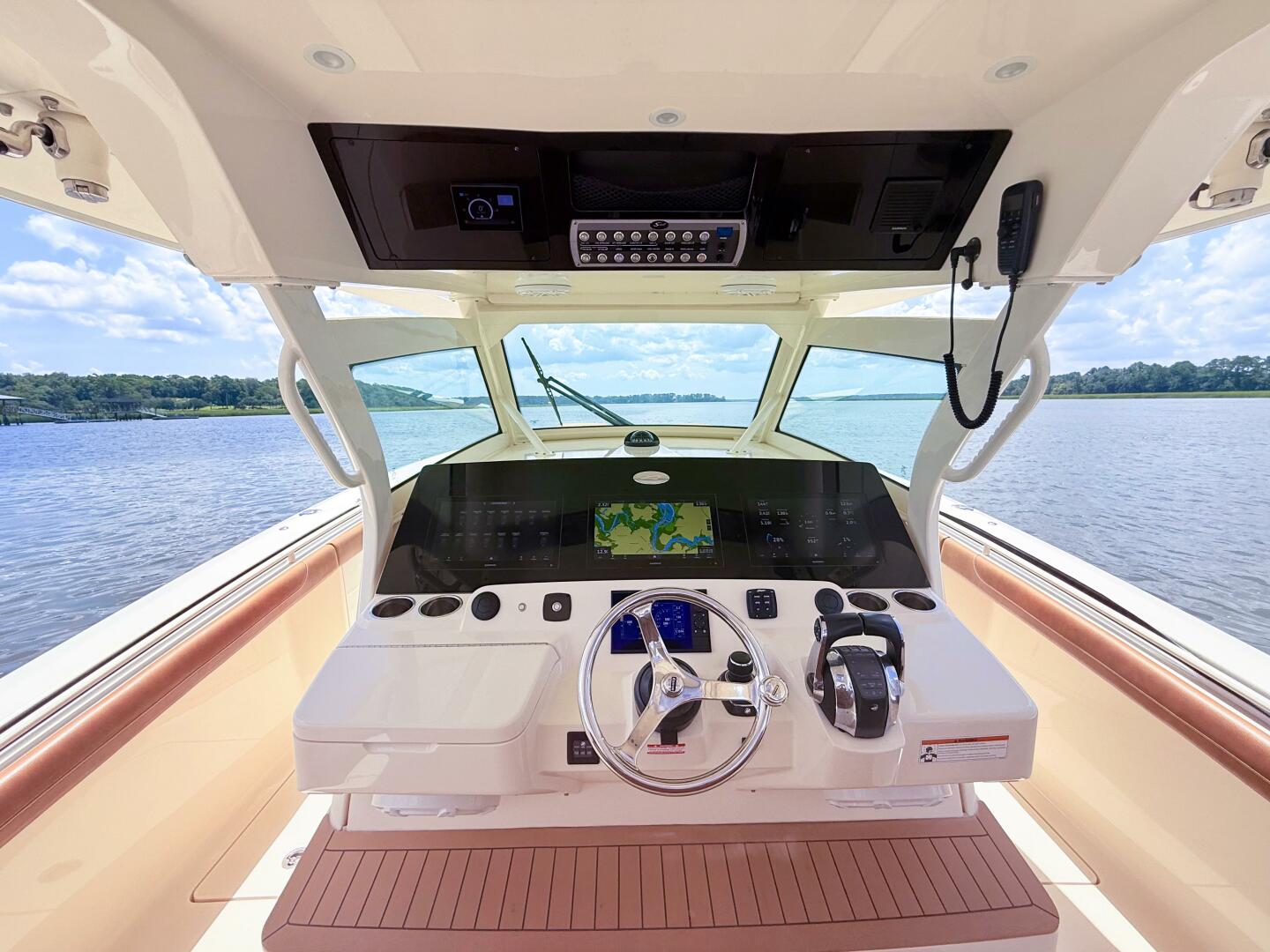 2020 Scout 380 LXF - Image 68