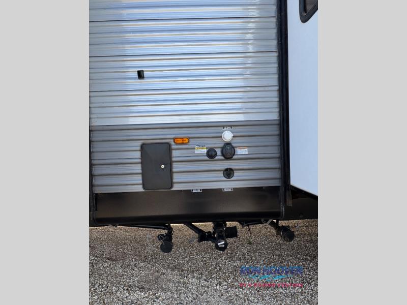 2026 COACHMEN 333DORM - Image 76