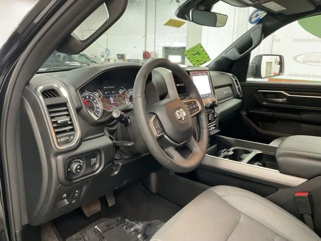 2025 Ram 1500 Big Horn 4x4 Crew Cab 5'7" Box - Image 12