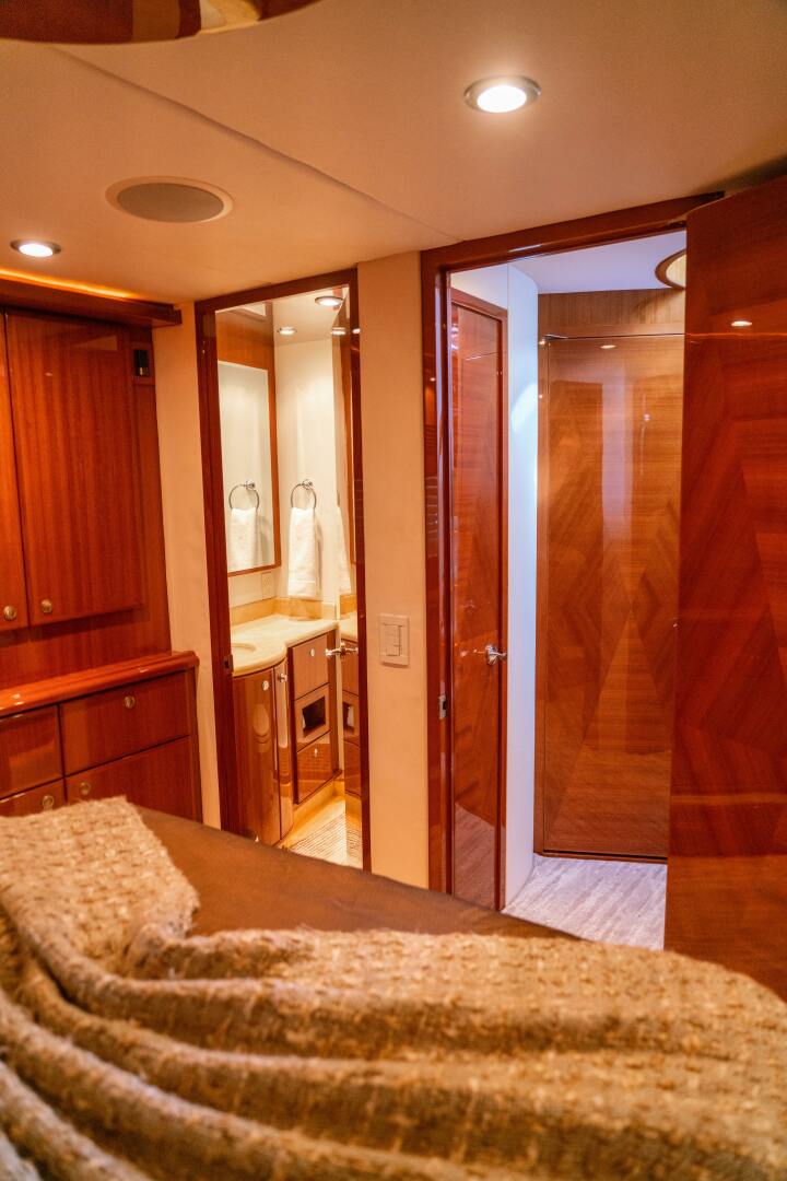 2008 McKinna - Image 26