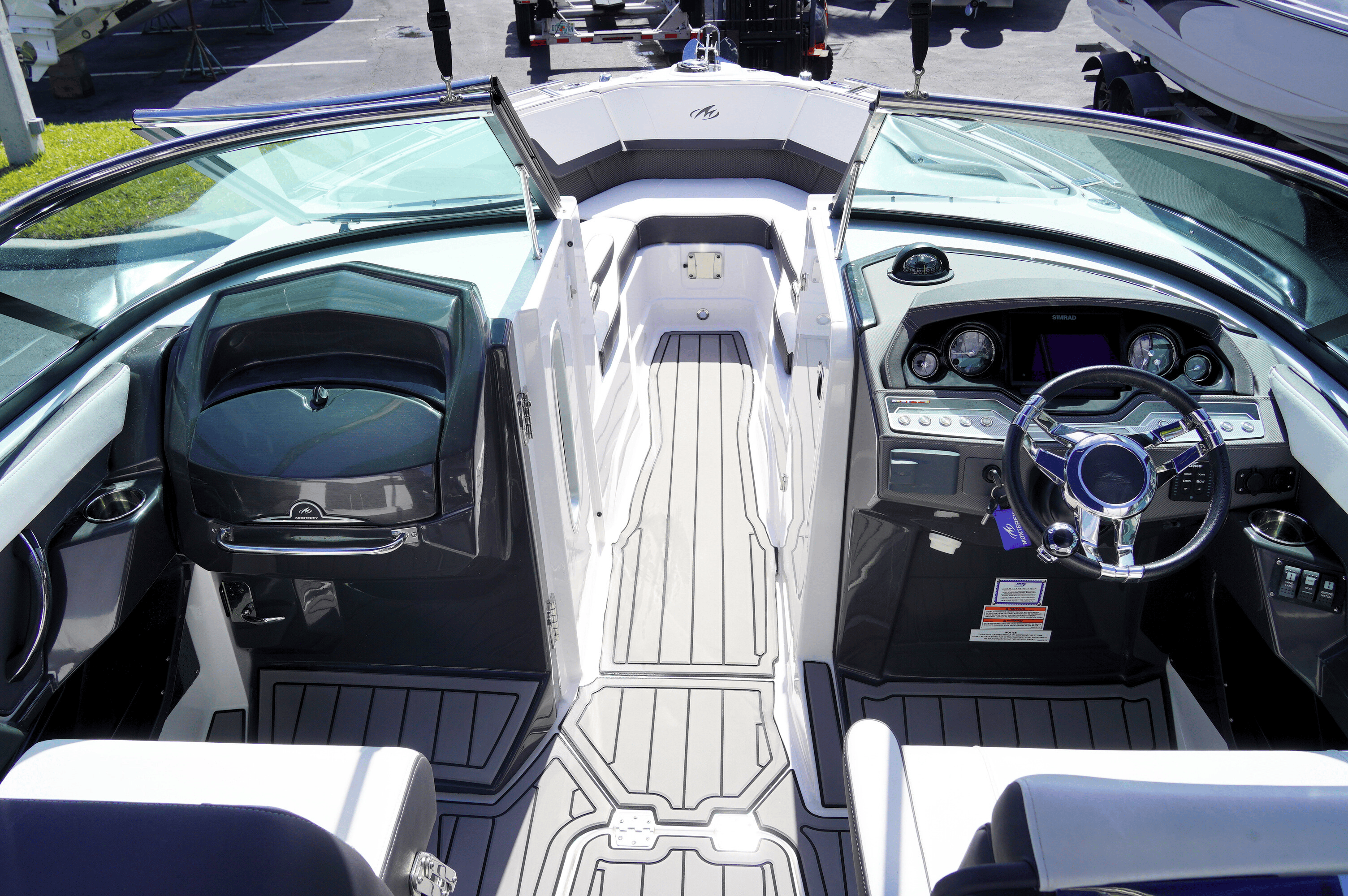 2023 MONTEREY 275SS - Image 13