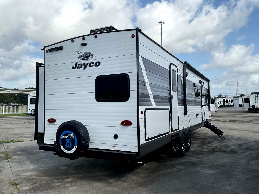 2027 JAYCO Jay Flight 321BDS - Image 6