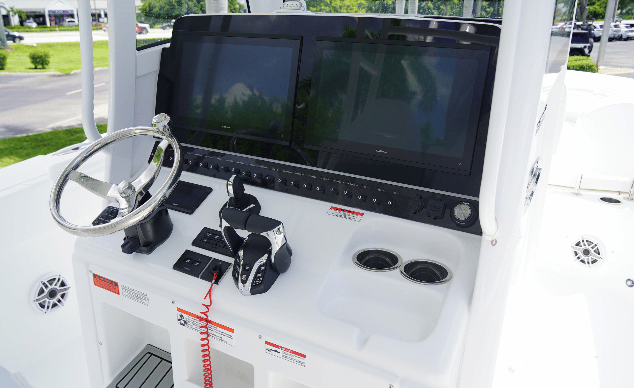 2027 SEA HUNT ULTRA 285SE - Image 26