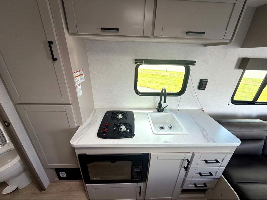 2027 JAYCO JAY FLIGHT 250BH - Image 17