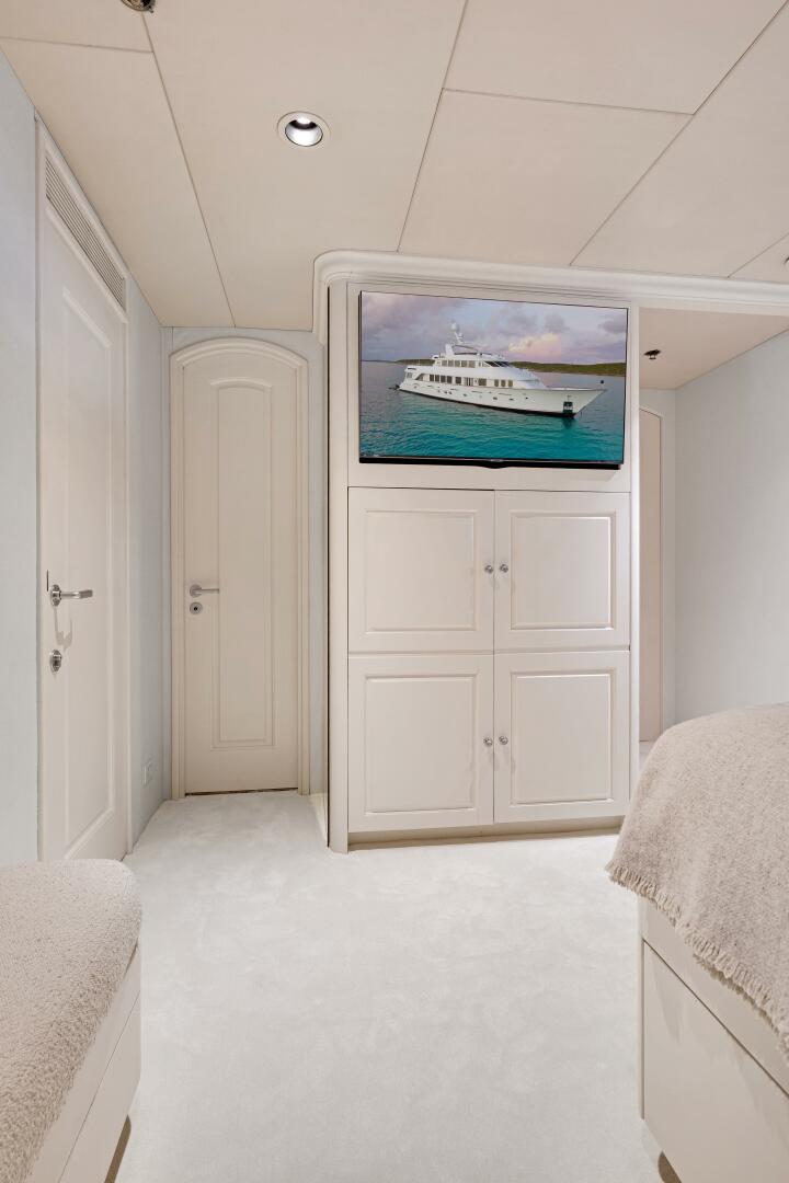 1995 Christensen Tri-Deck - Image 15