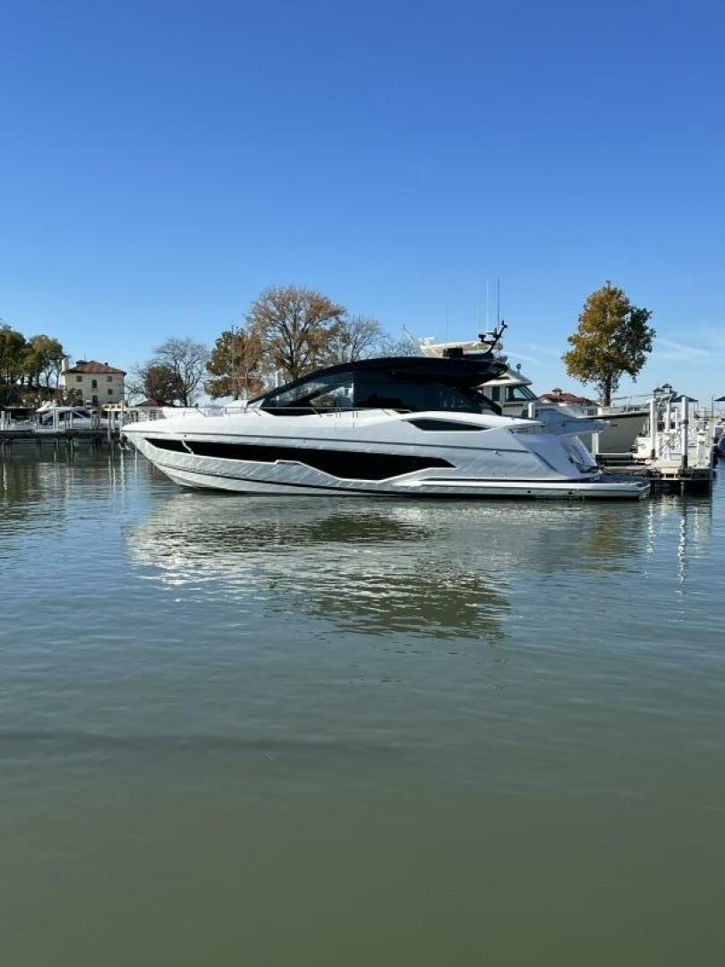 2026 Sunseeker 55 Predator - Image 7