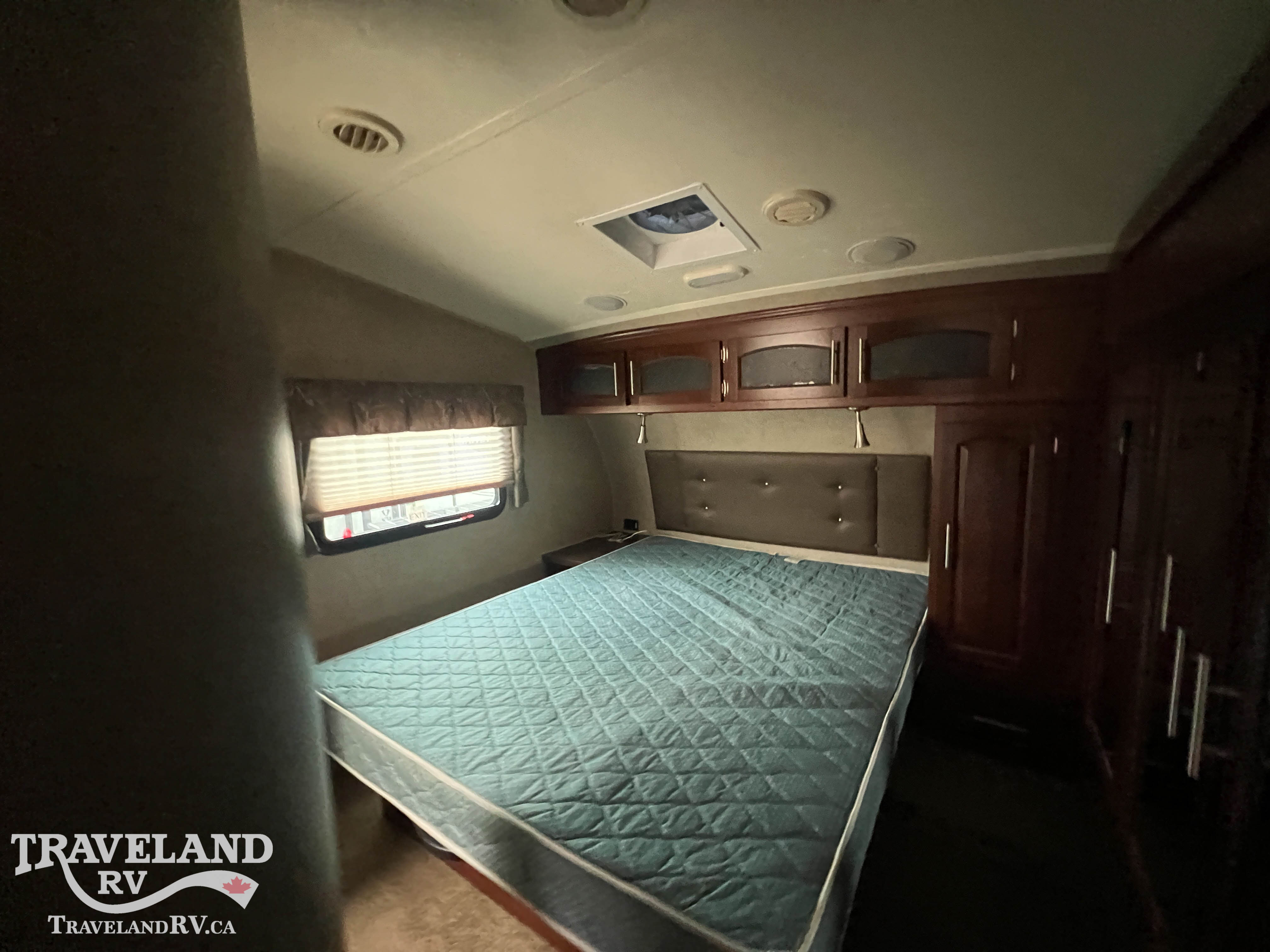 2015 Forest River Rockwood Signature Ultra Lite ULTRA LITE 8285IKWS - Image 24