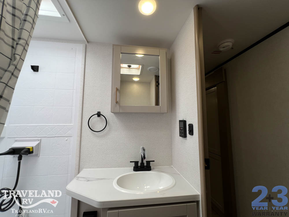 2027 Jayco Jay Feather SL 25RLSL - Image 31