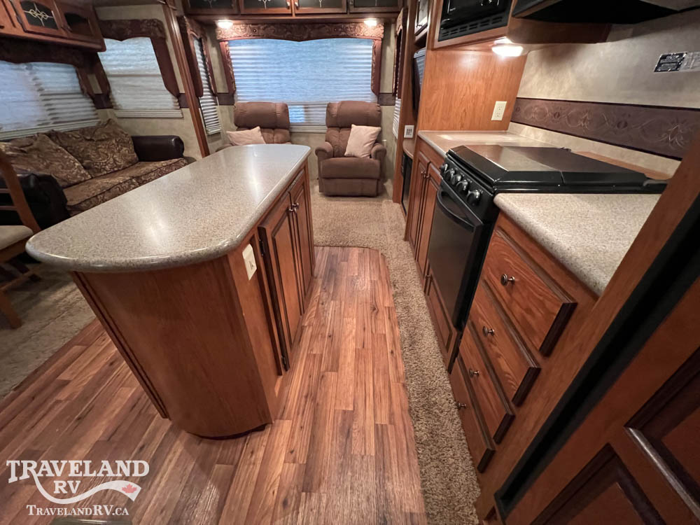 2012 FOREST RIVER SABRE 31CKTS - Image 17