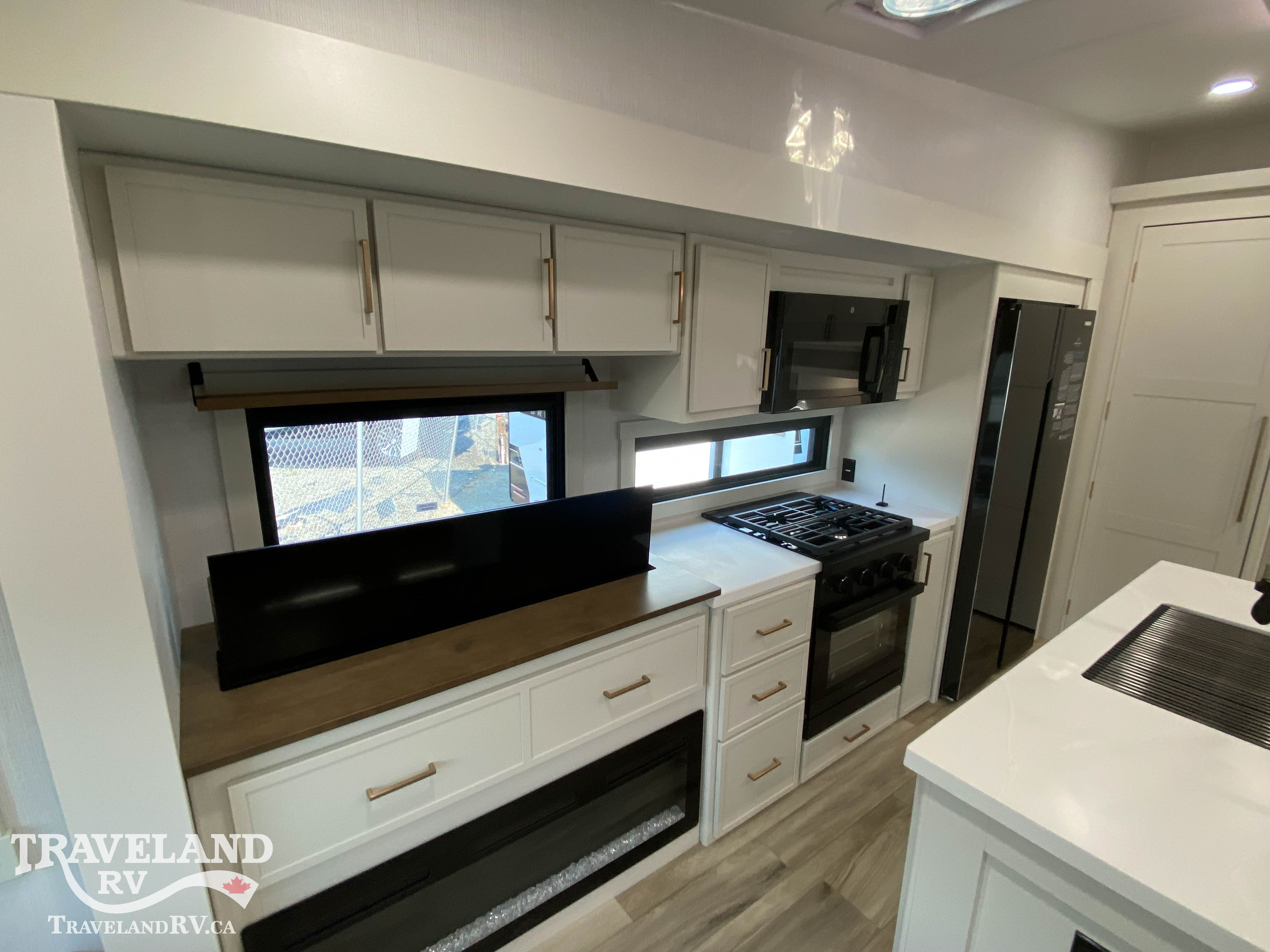 2027 Brinkley RV Model Z 3610 - Image 8