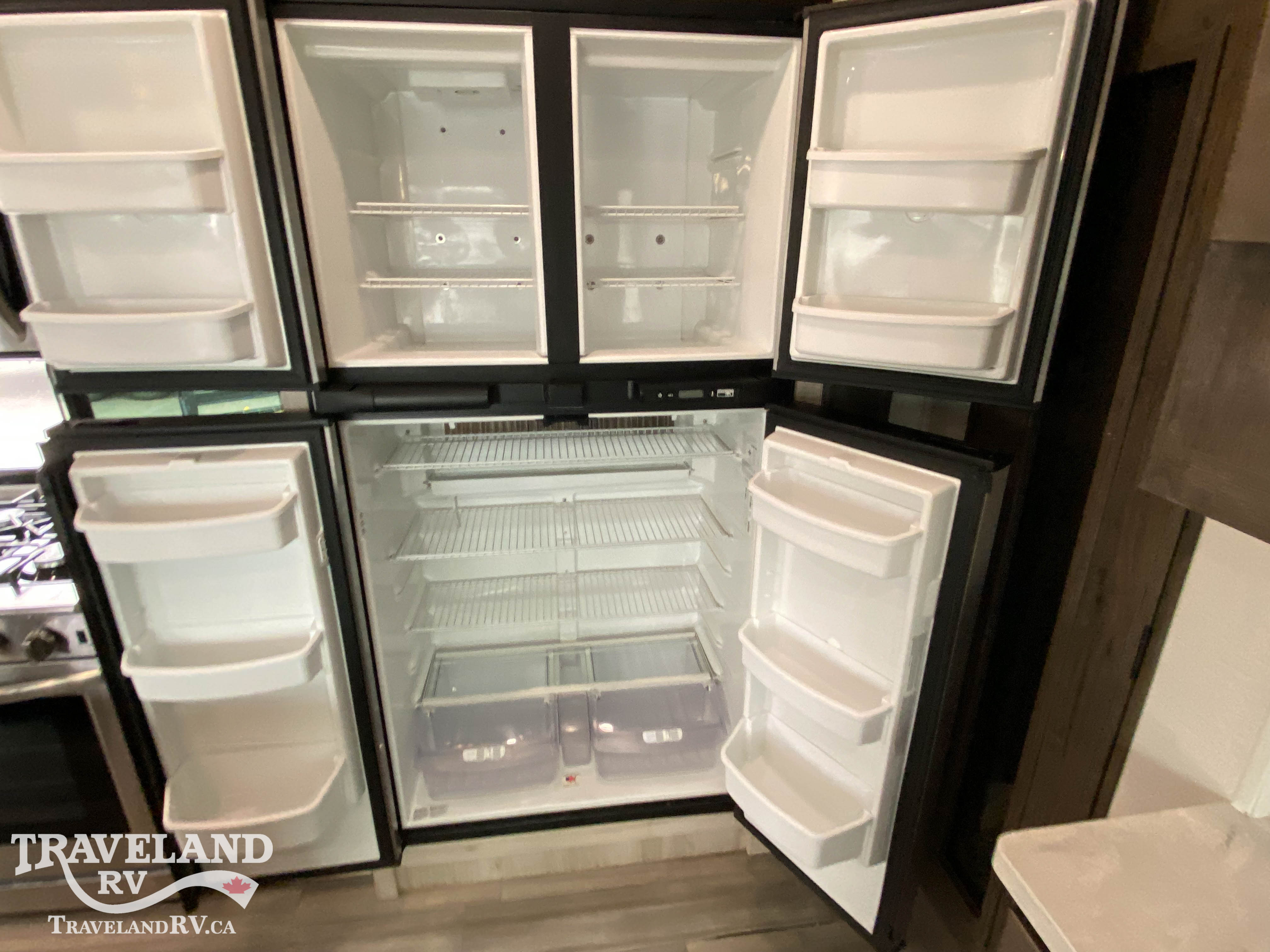 2022 Alliance RV Paradigm 310RL - Image 20