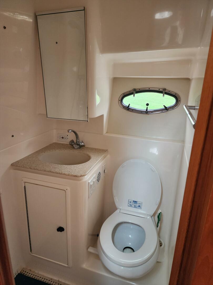 2001 Tiara Yachts 3500 Open - Image 15