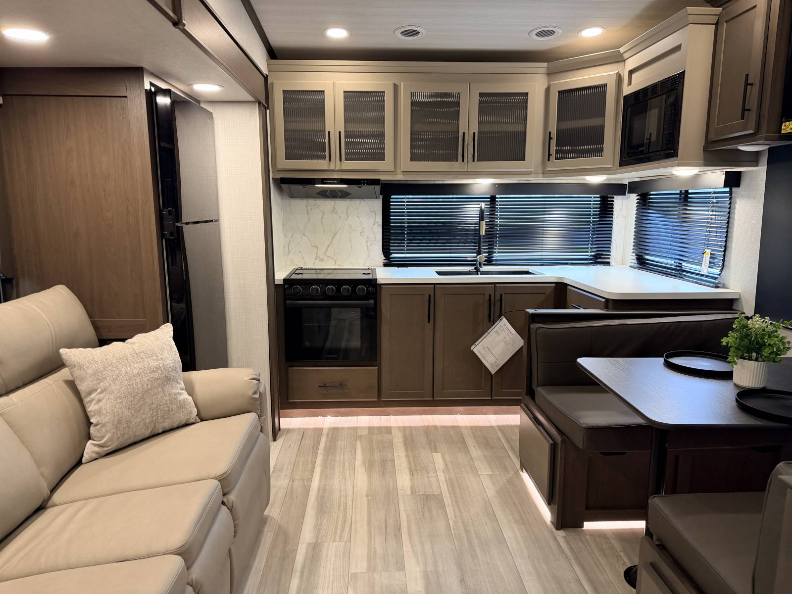 2026 Keystone Cougar Half-Ton 29MBD - Image 11