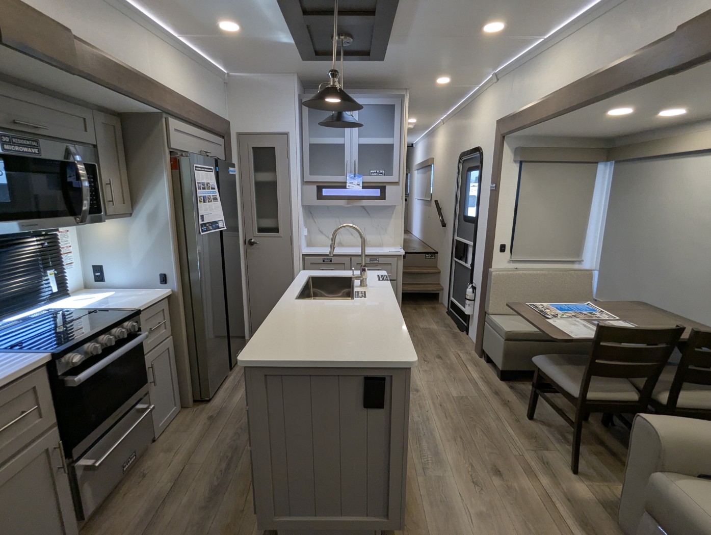 2026 Alliance RV Avenue 39MBR - Image 28