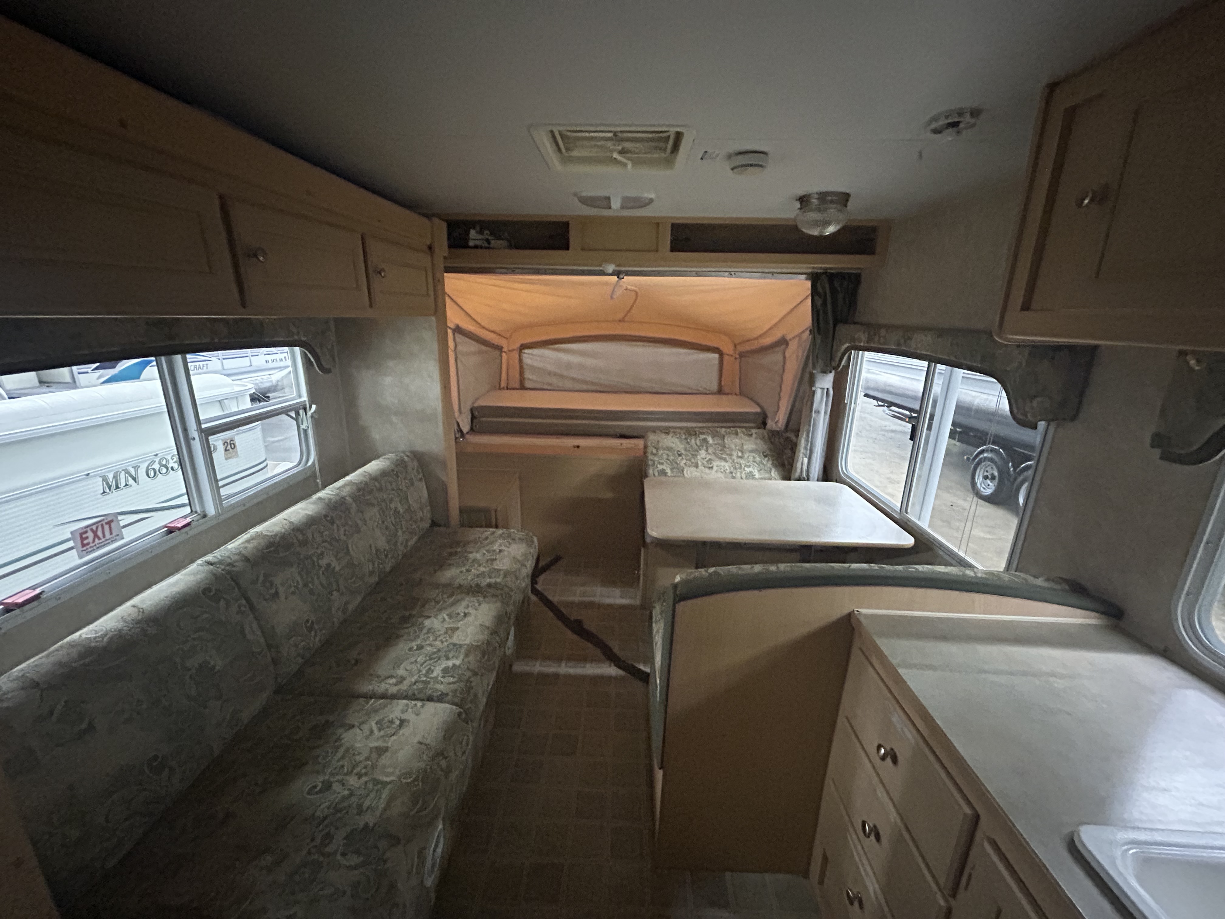 2004 KODIAK K235 - Image 11