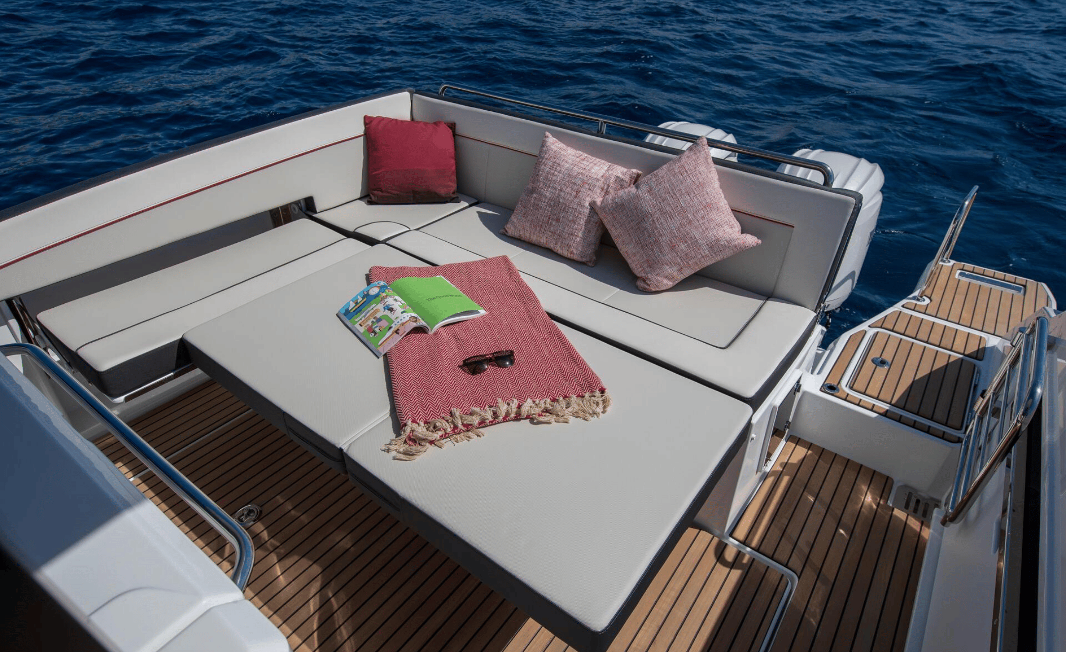 2027 Jeanneau Leader 9.0 WA - Image 11
