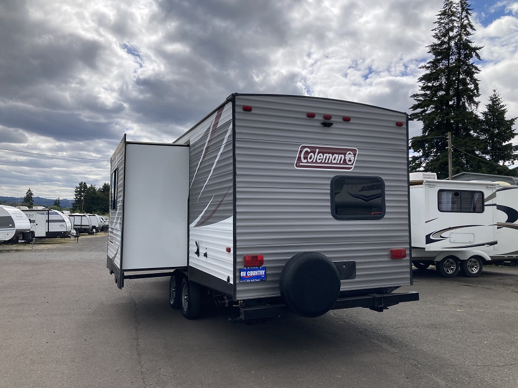 2018 Dutchmen Coleman Lantern 244BH - Image 4