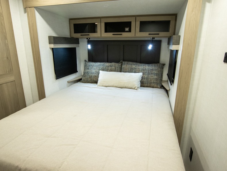 2026 Forest River Rockwood Mini Lite 2523MBR - Image 13