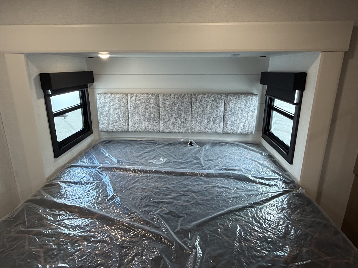 2027 JAYCO EAGLE 321RSTS - Image 51