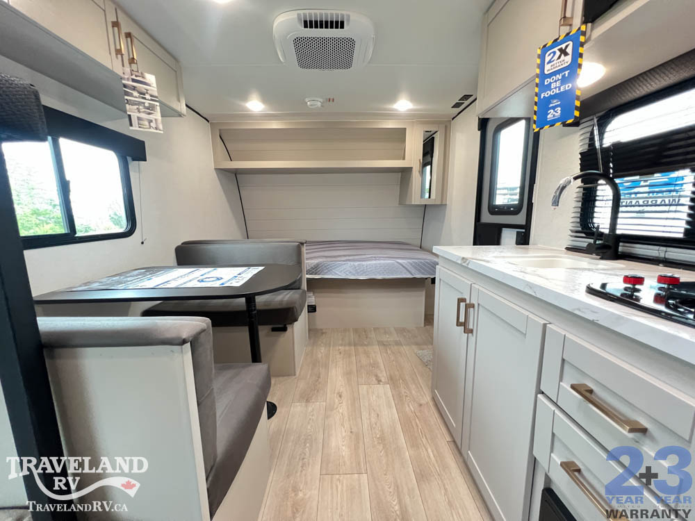 2027 Jayco Jay Feather Air SL 17BHSL - Image 4
