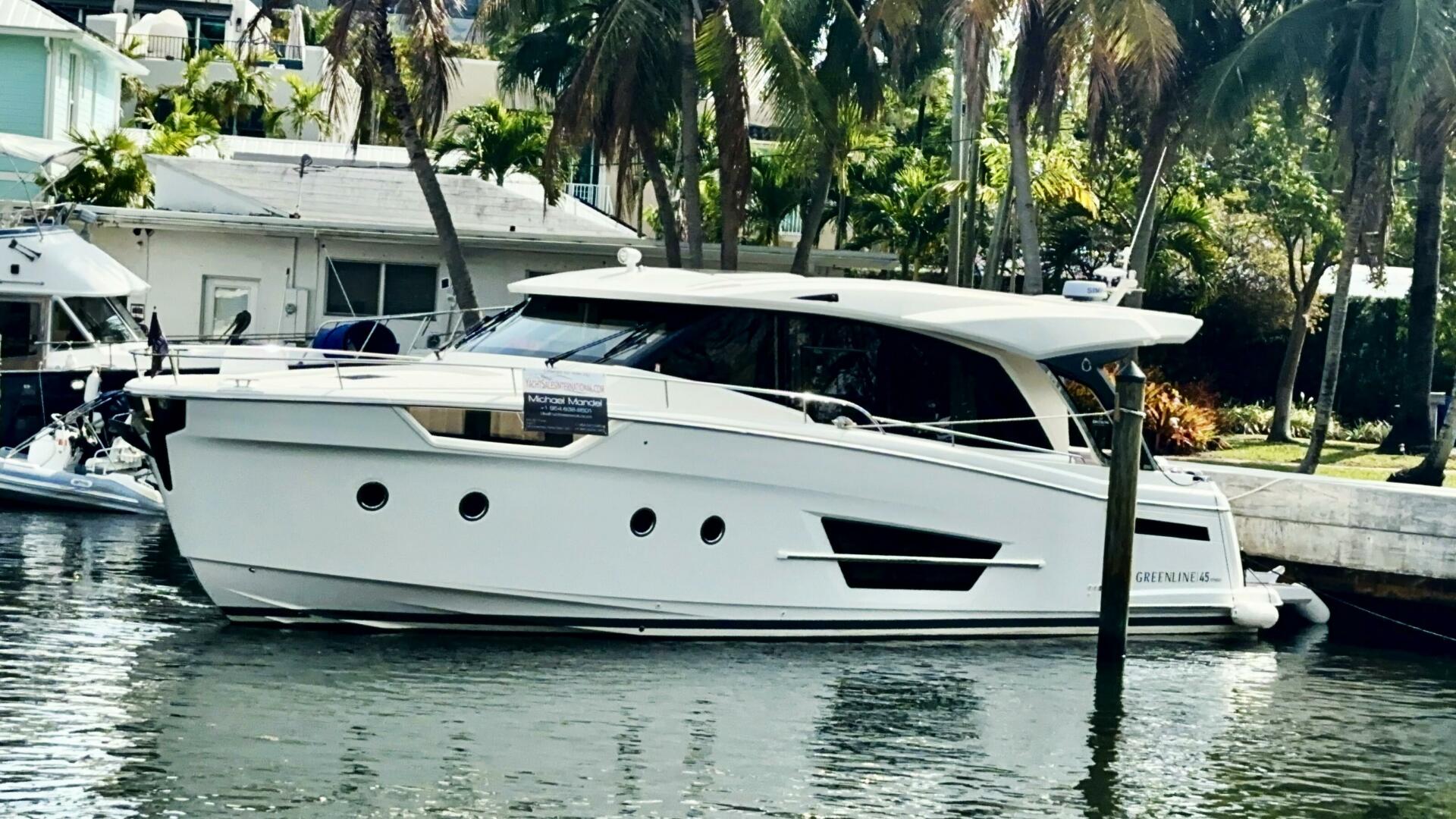 2024 Greenline 45 Coupe HYBRID - Image 2