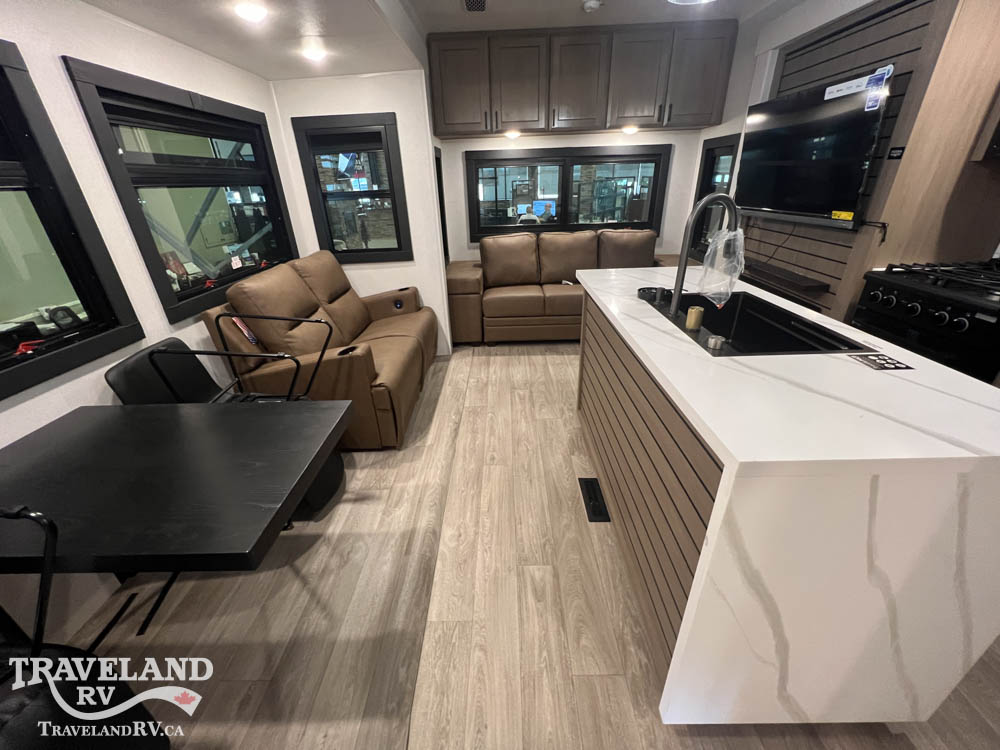 2027 Highland Ridge OPEN RANGE 3X 3X372MBH - Image 3