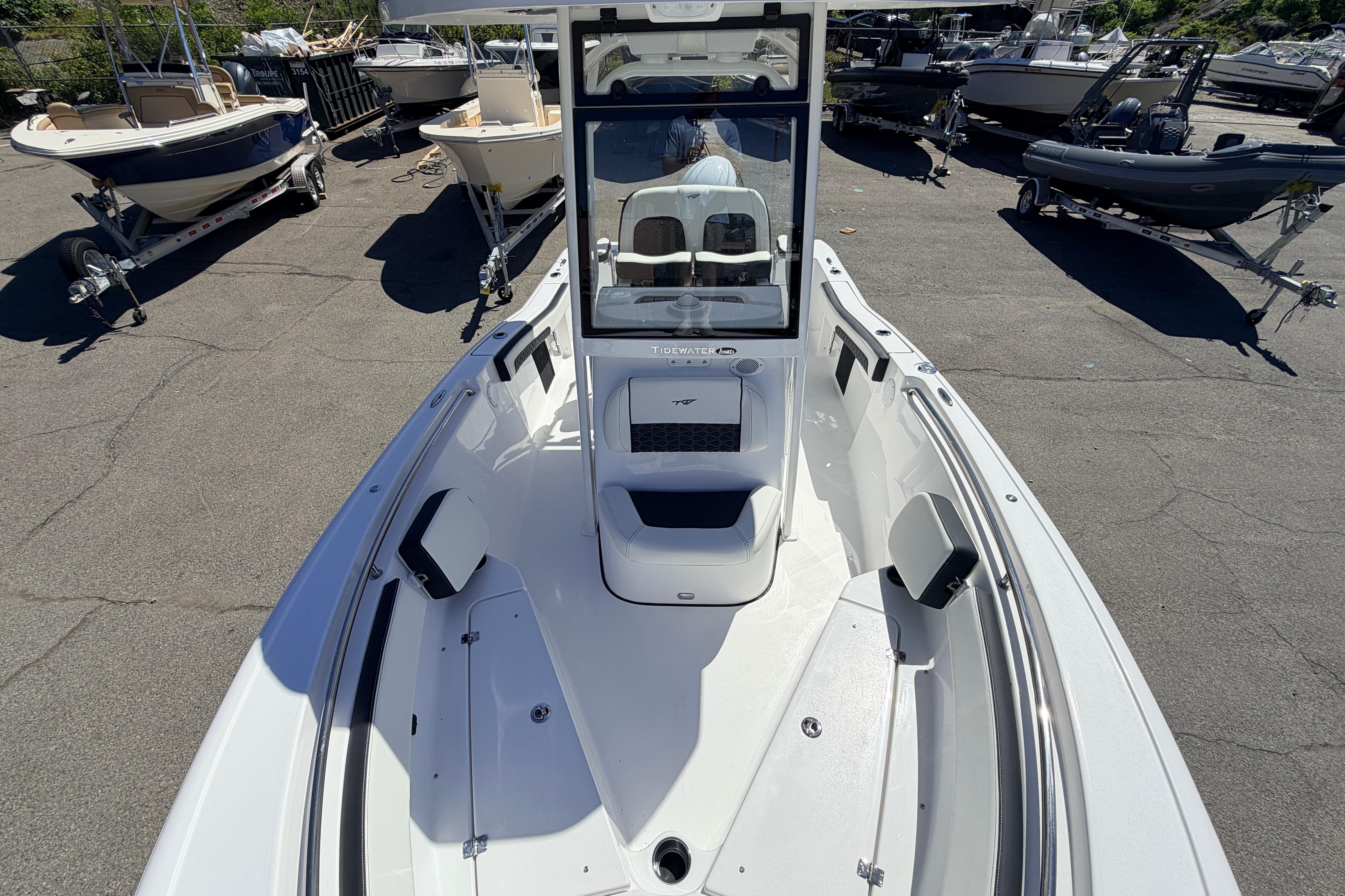 2026 Tidewater 210 CC Standard - Image 17