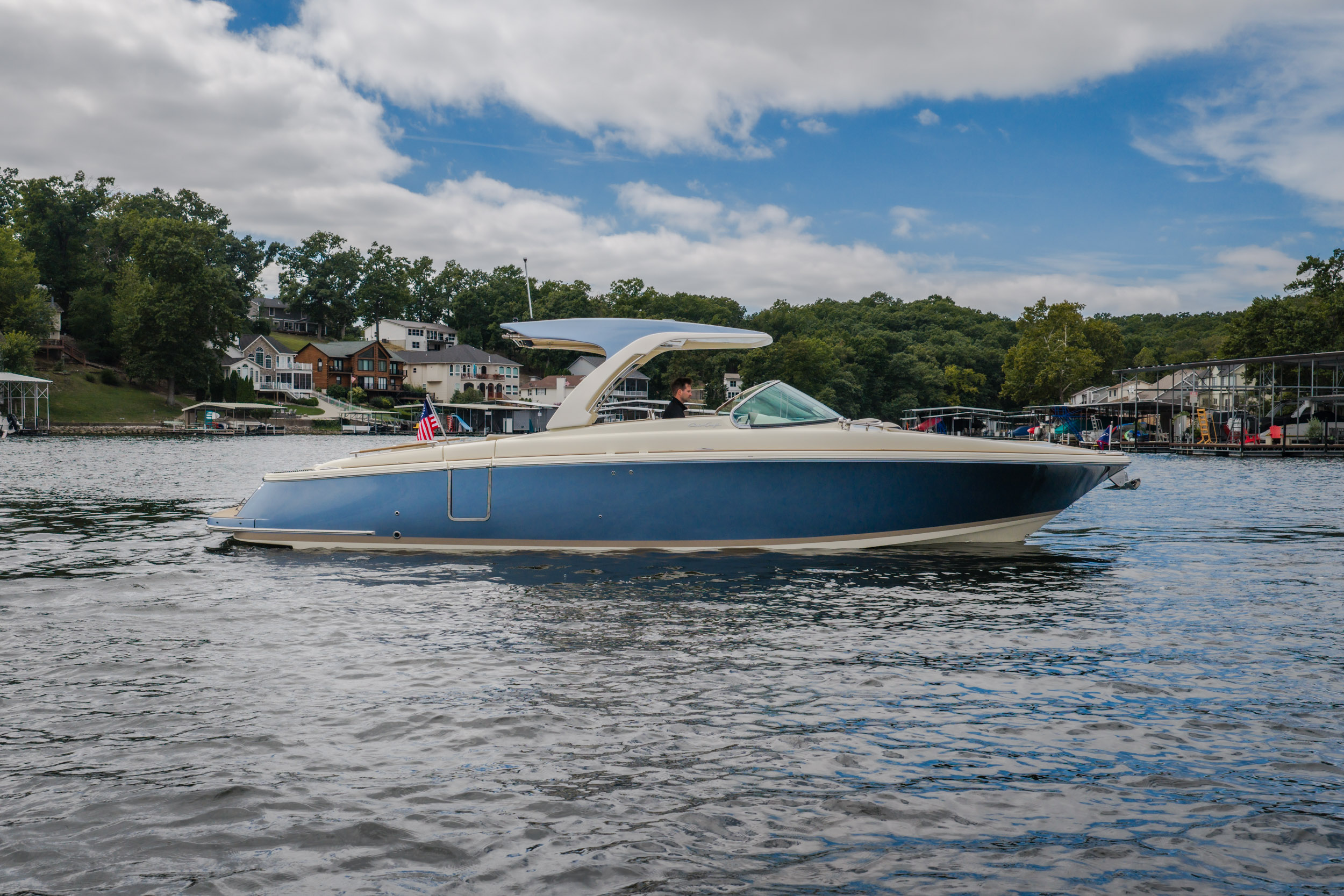 2027 Chris Craft Launch GT 35 ME - Image 1