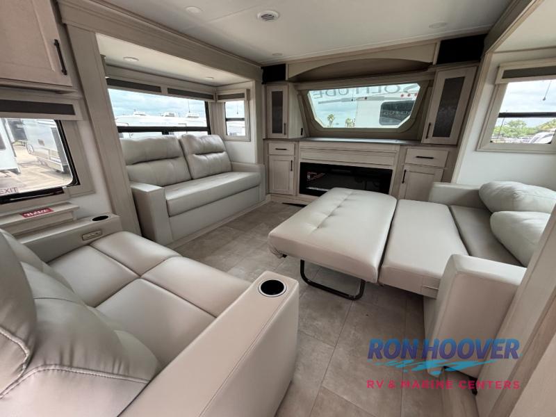 2025 GRAND DESIGN 380FL - Image 7