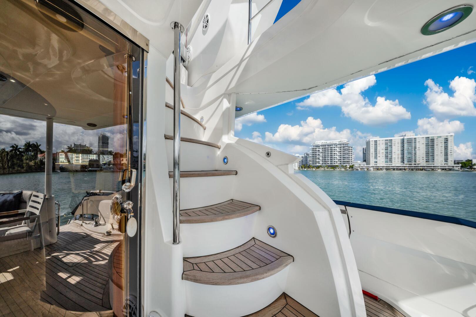 2003 Sunseeker 94 Motor Yacht - Image 14
