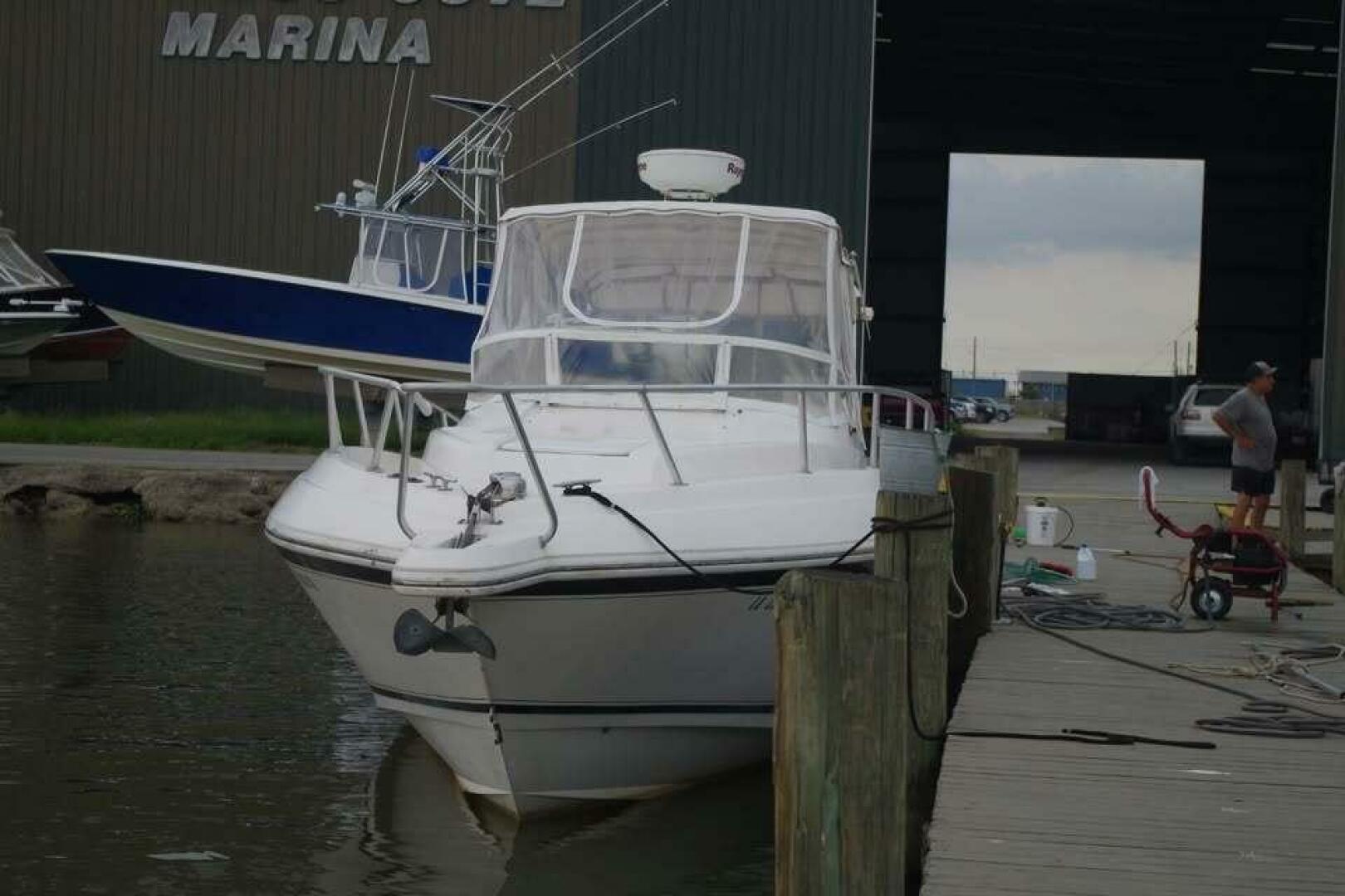 1994 Intrepid 376 Walkaround - Image 7