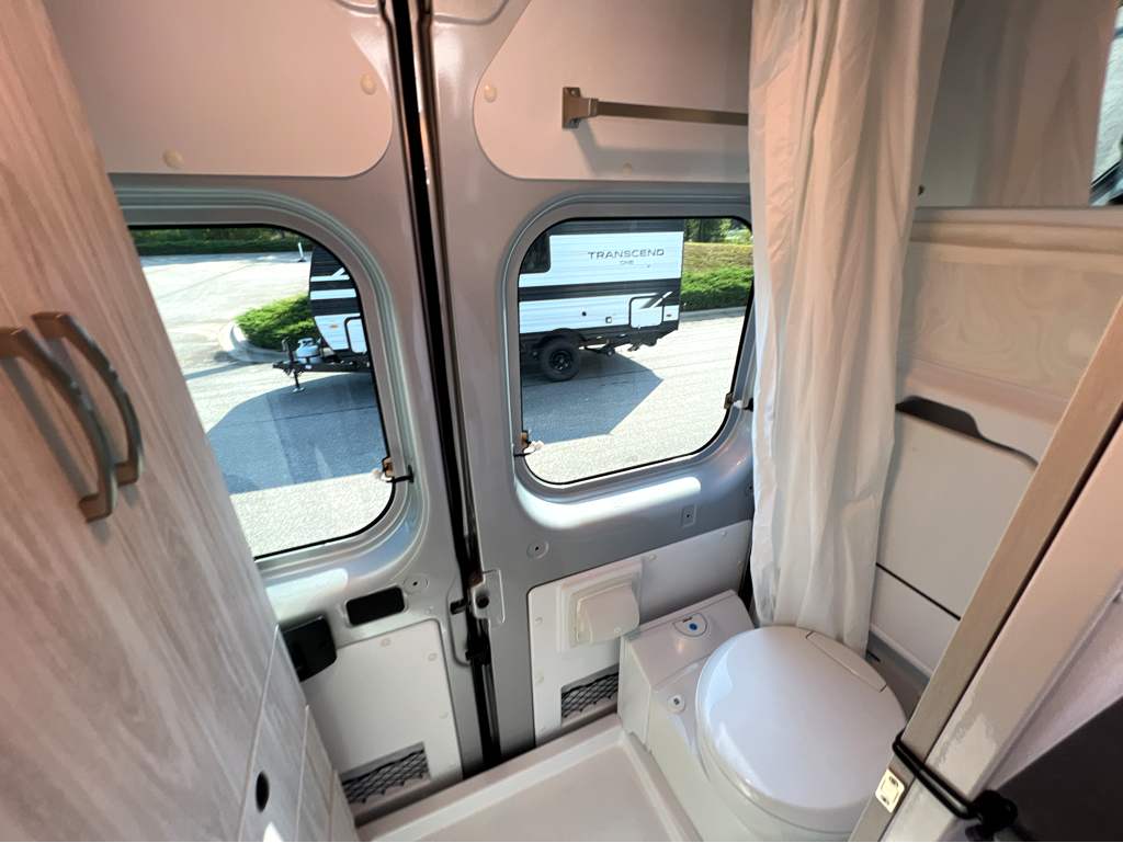 2026 ENTEGRA COACH ARC 18C - Image 15