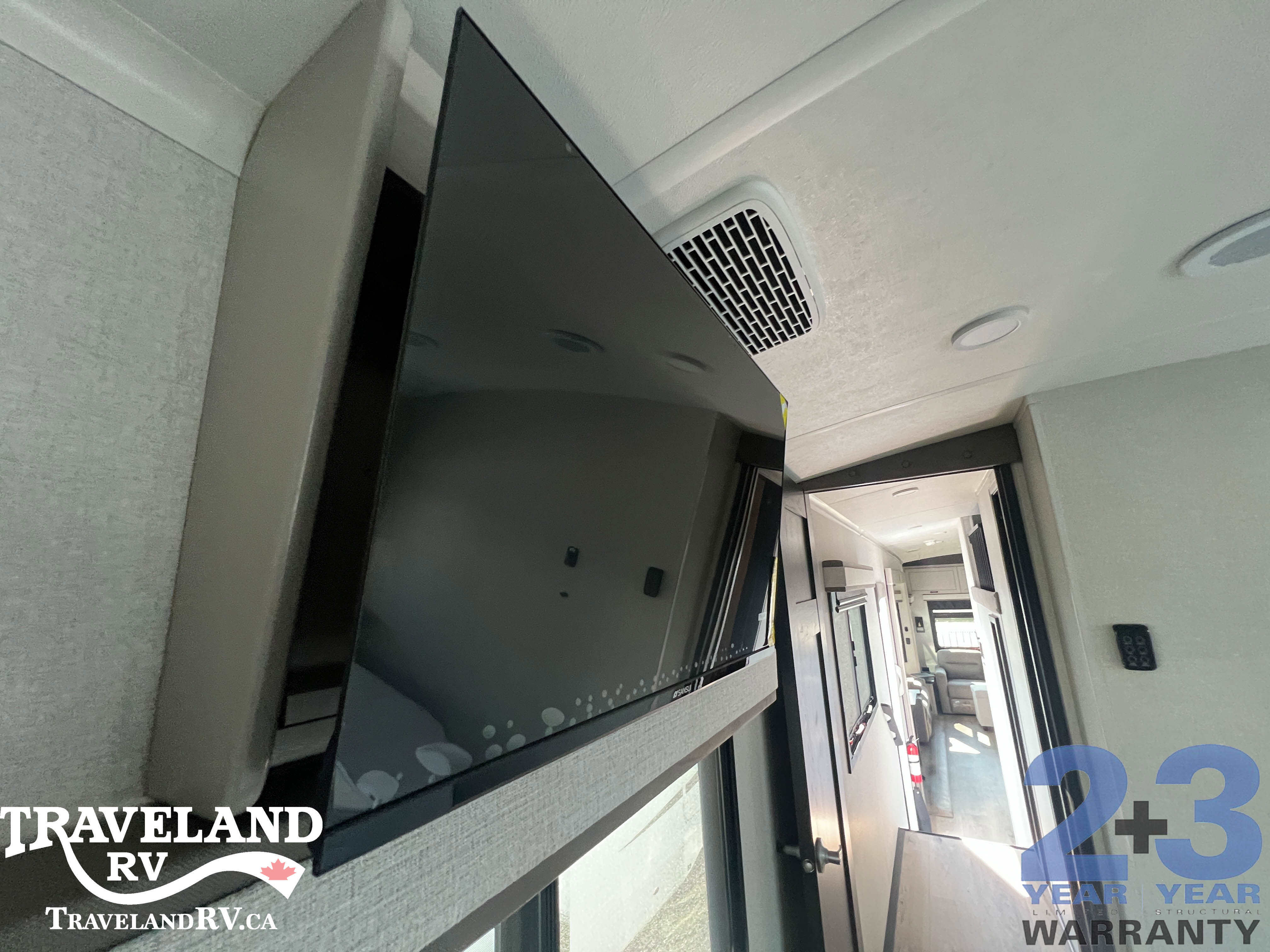 2026 Jayco North Point 377RLBH - Image 32