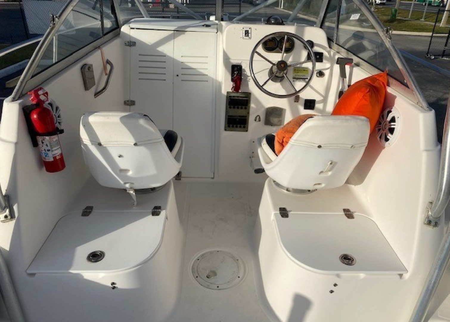 2001 Century 2300 Walkaround - Image 25