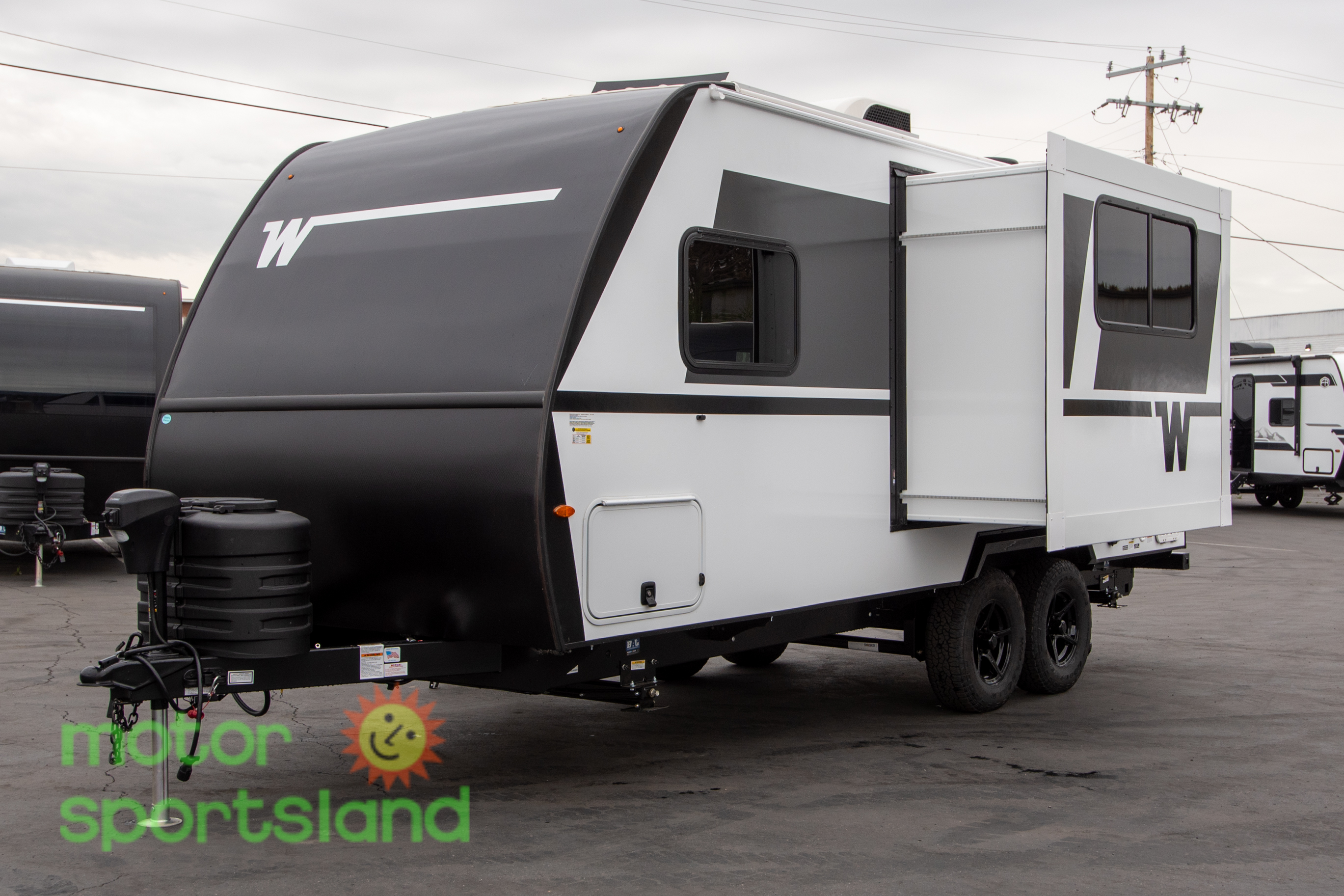 2026 Winnebago Micro Minnie 2108TB - Image 11