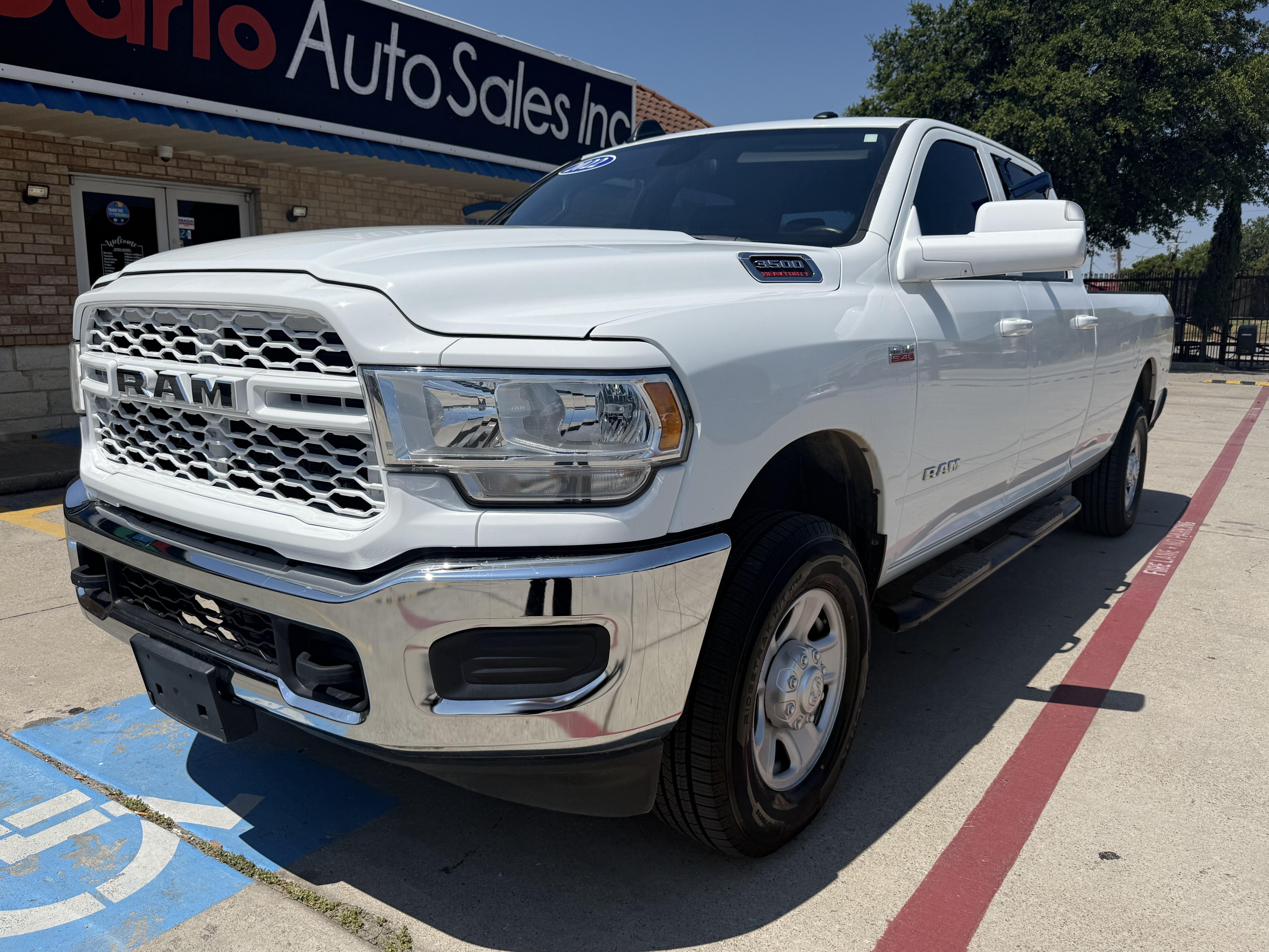 2022 Ram 3500 Pickup Crew Cab Tradesman 4WD - Image 29