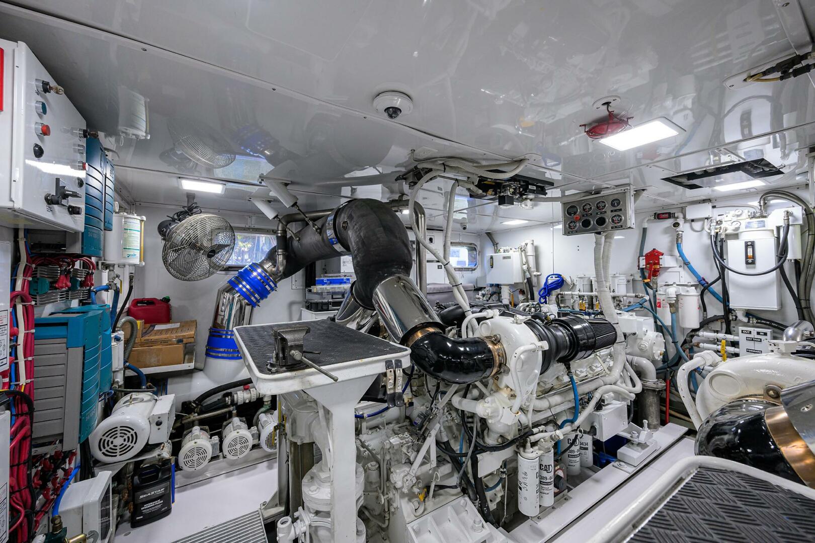 1997 Broward 108 Raised Pilothouse - Image 137