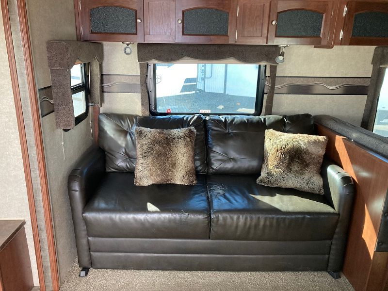 2015 Forest River Rockwood Ultra Lite 2604WS - Image 7