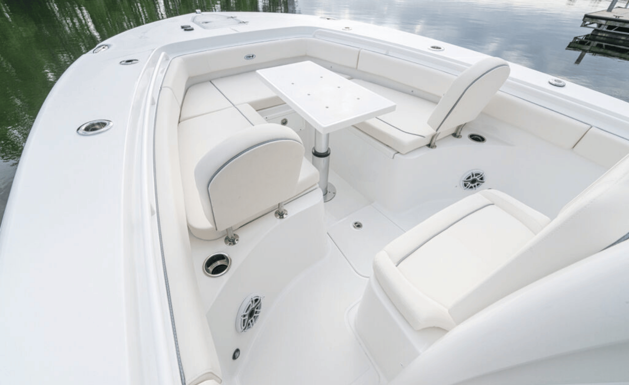 2027 Sea Hunt Gamefish 27FS - Image 8