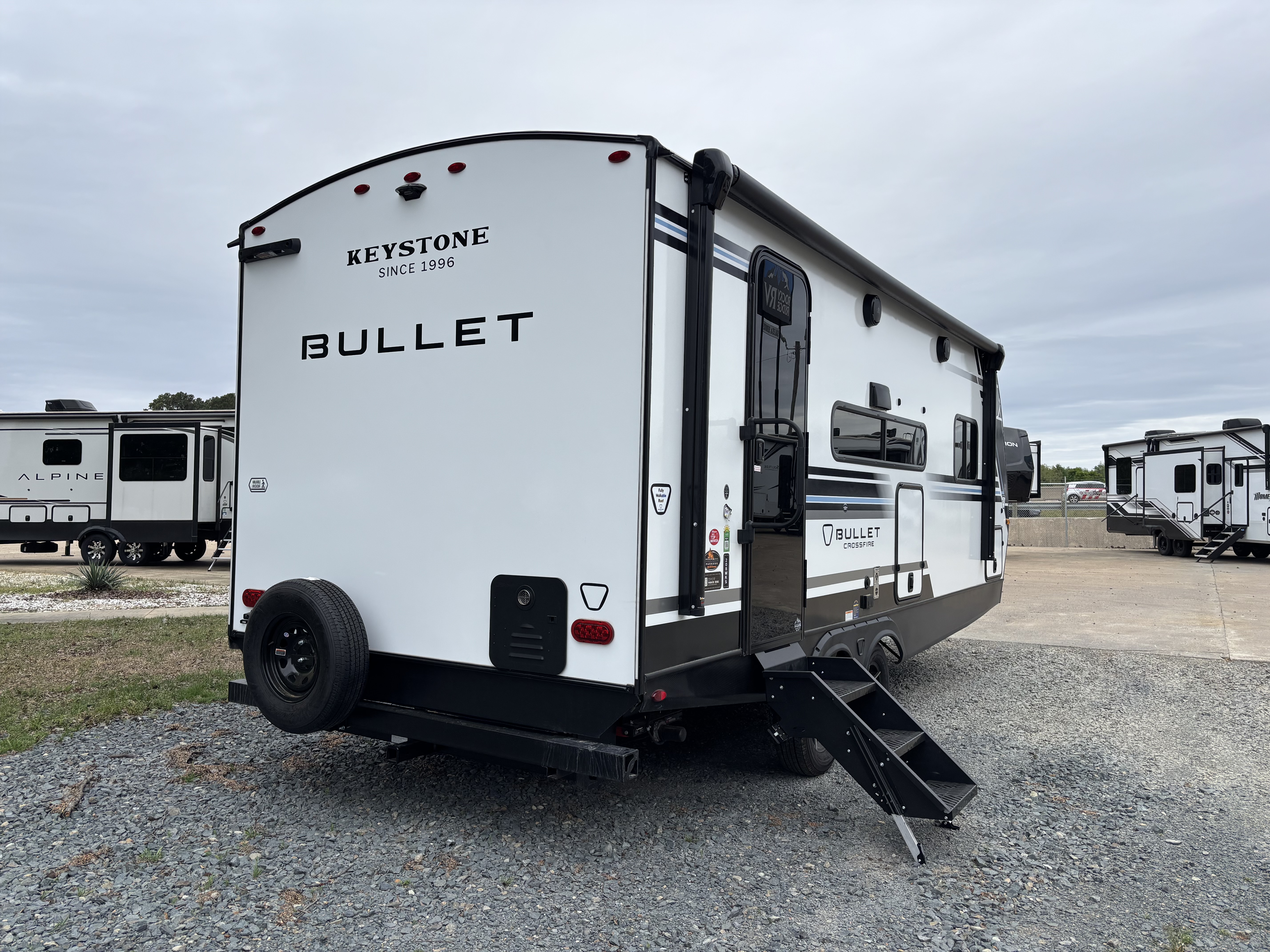 2026 Keystone Bullet Crossfire 208MKS - Image 8