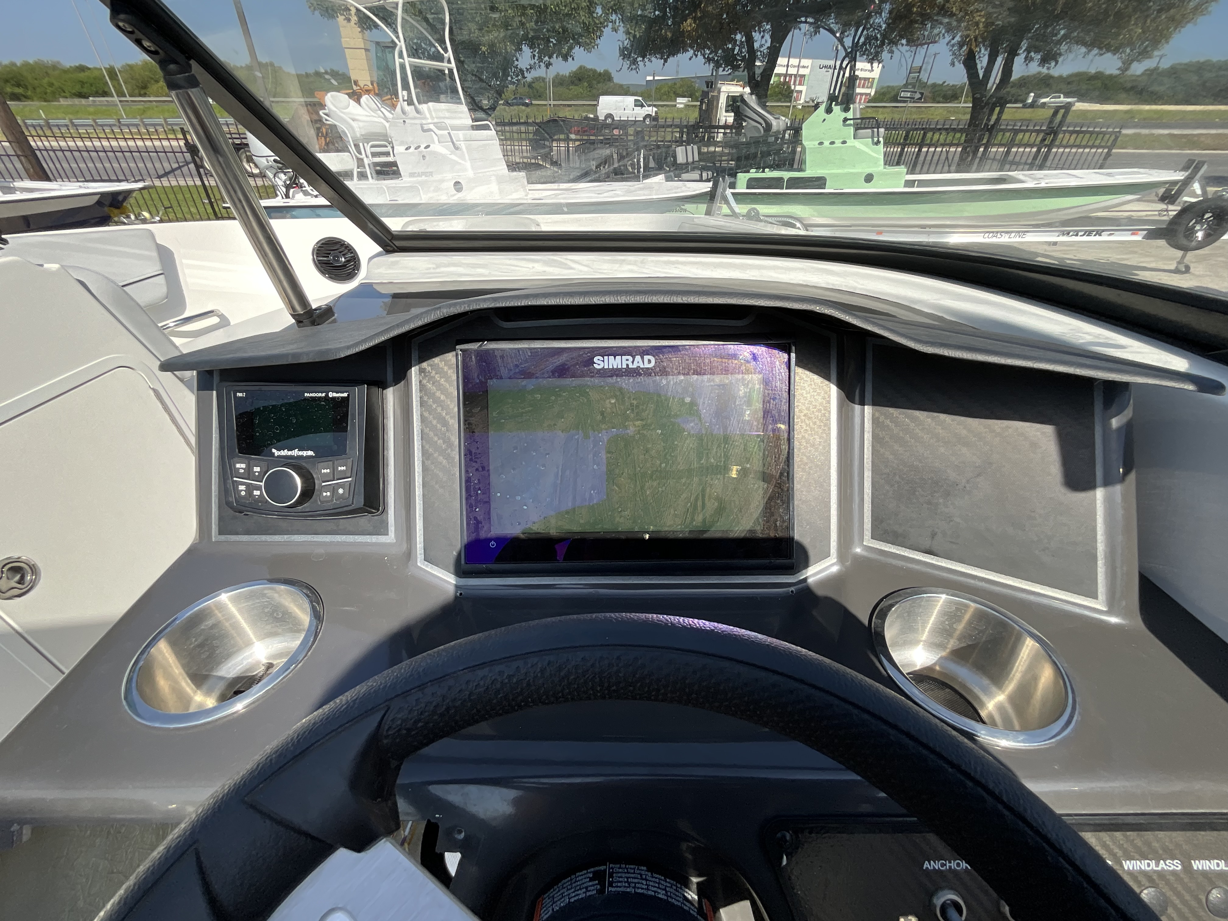 2022 Bayliner VR5 Base - Image 15