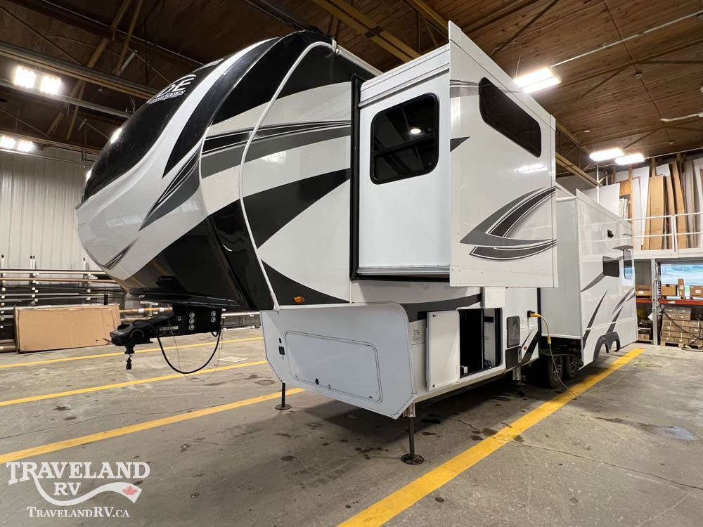 2024 Grand Design Solitude 310GK - Image 5