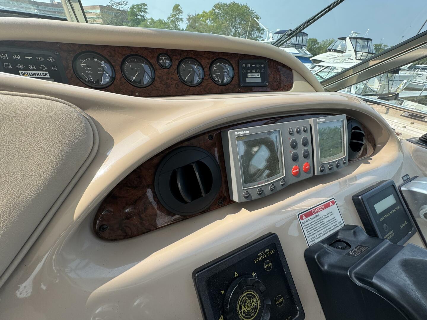 2001 Sea Ray 540 Sundancer - Image 17