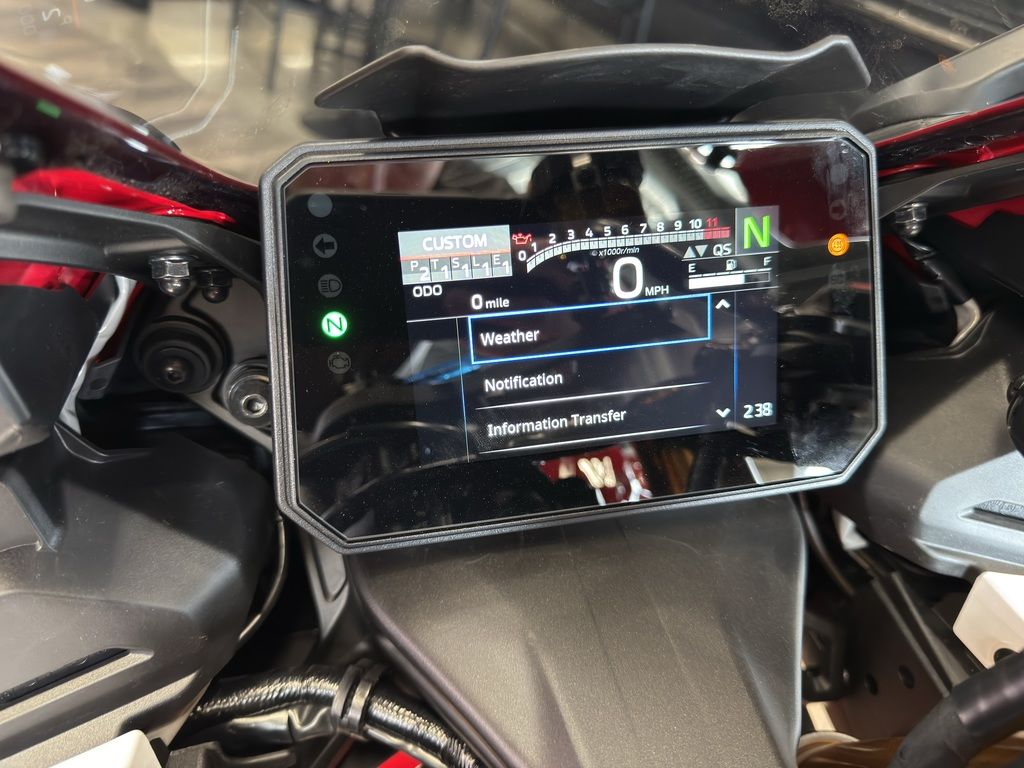 2026 Yamaha YZF-R7 70th Anniversary Edition - Image 41