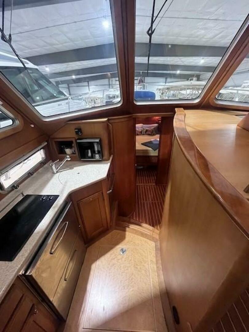 2011 Sabre 40 Sedan - Image 44