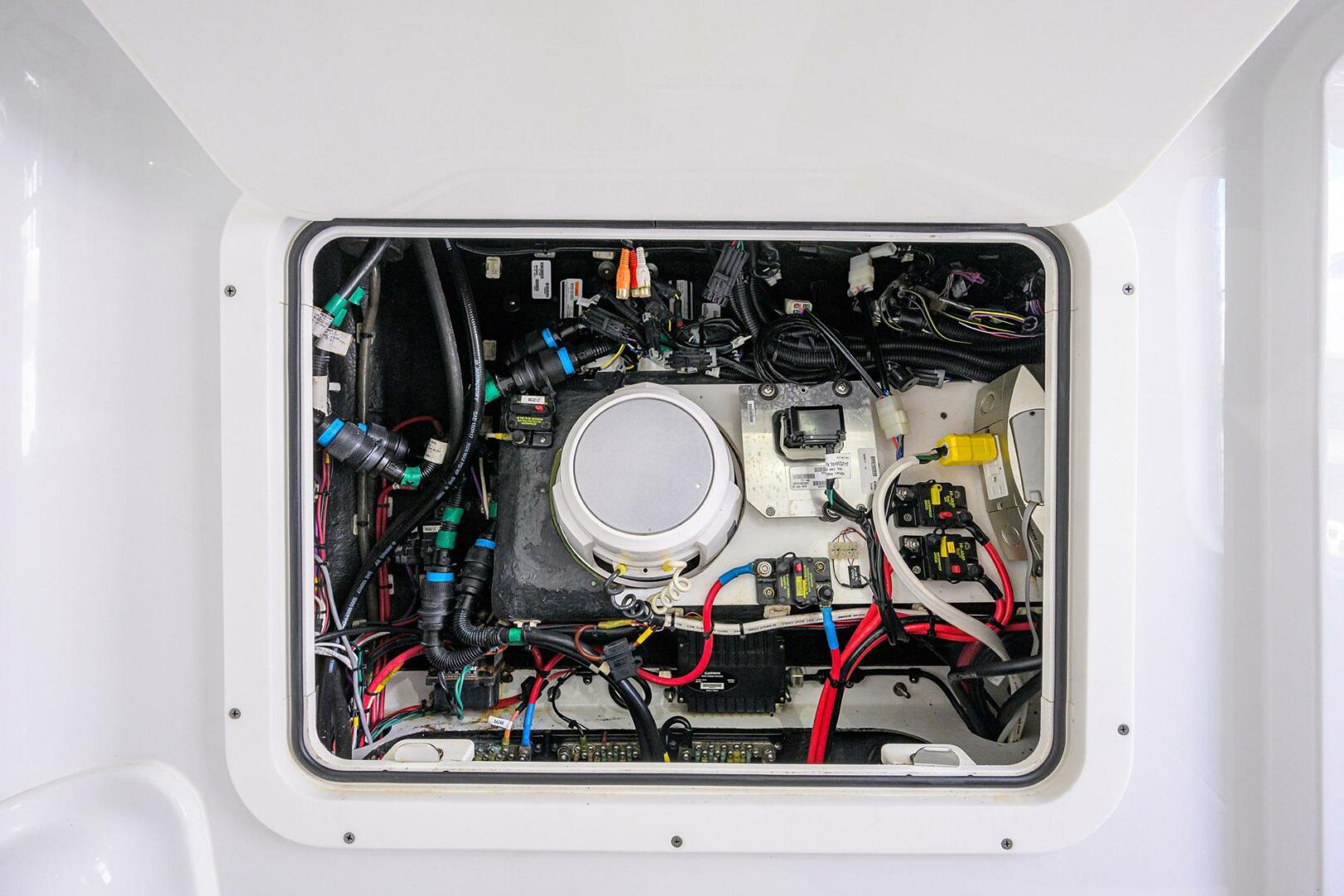 2021 Yellowfin 42 - Image 51